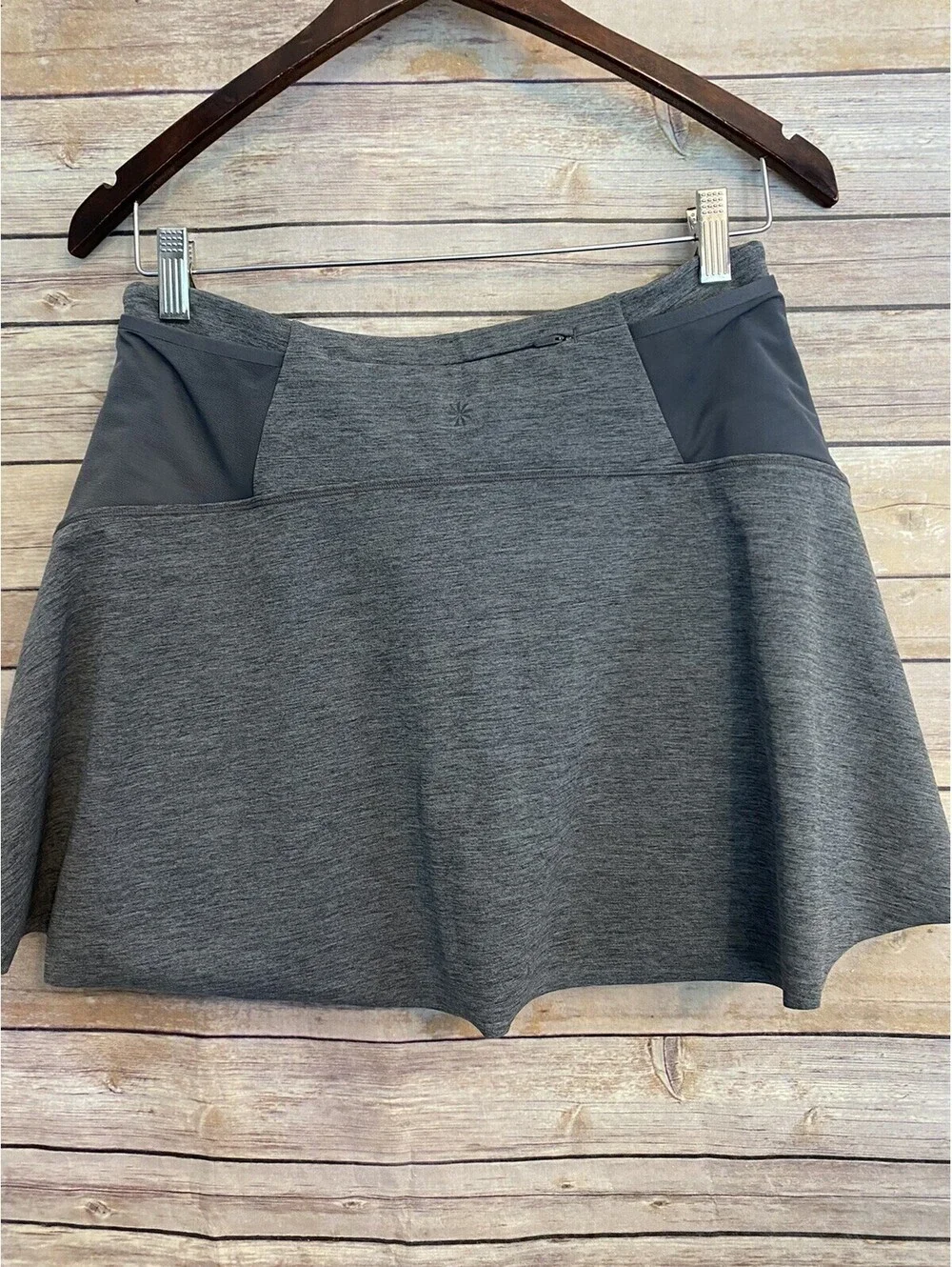 Athleta Match Point 15” Skort Skirt Tennis Athletic Women's Small Gray EUC